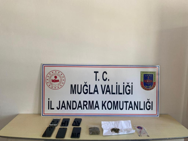 Muğla'da uyuşturucu partisi yapılan villaya baskın: 6 gözaltı