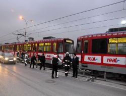 Tramvay Kazasında Yaralanan Buket Ve Ölen İremden Geriye Fotoğrafları Kaldı
