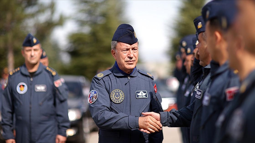 Milli Savunma Bakanı Akar'dan flaş Yunanistan açıklaması