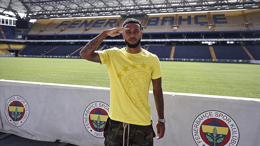 Fenerbahçeli forvet Joshua King'in hedefi taraftarı mutlu etmek