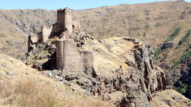Ardahan'daki Şeytan Kalesi, Kültür ve Turizm Bakanlığına devredilecek!
