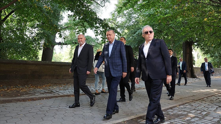 Cumhurbaşkanı Erdoğan Central Park'ta yürüyüş yaptı