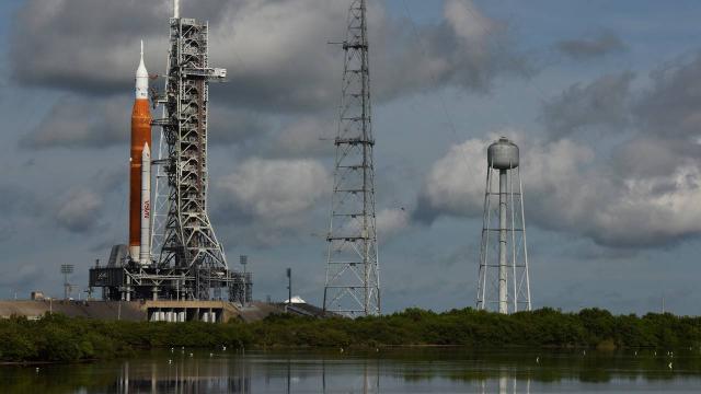 NASA Artemis Roketi Ay yolculuğunu yine iptal etti!