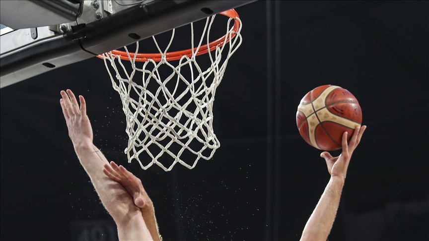 'Türk Basketbolunun ilkleri, rekorları, unutulmazları'