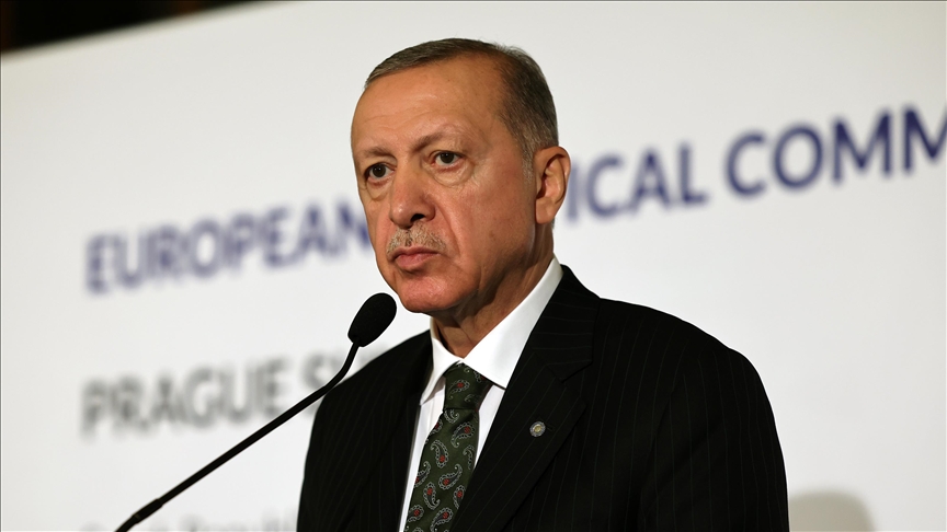 Erdoğan: Yaşanan gelişmeler Türkiye'nin Avrupa için anahtar bir ülke olduğu gerçeğini gözler önüne seriyor