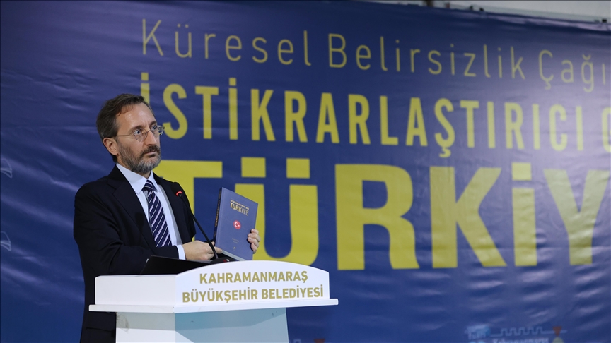 Fahrettin Altun: Okuma oranları azalmıyor, önemi giderek artıyor