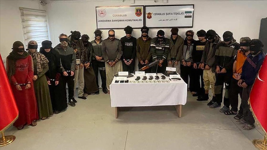 Suriye'nin kuzeyinde DEAŞ ve PKK'lı 18 terörist yakalandı