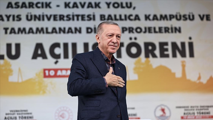 Erdoğan: Türkiye'yi dünyanın en büyük 10 ülkesi arasına sokmayı hedefliyoruz