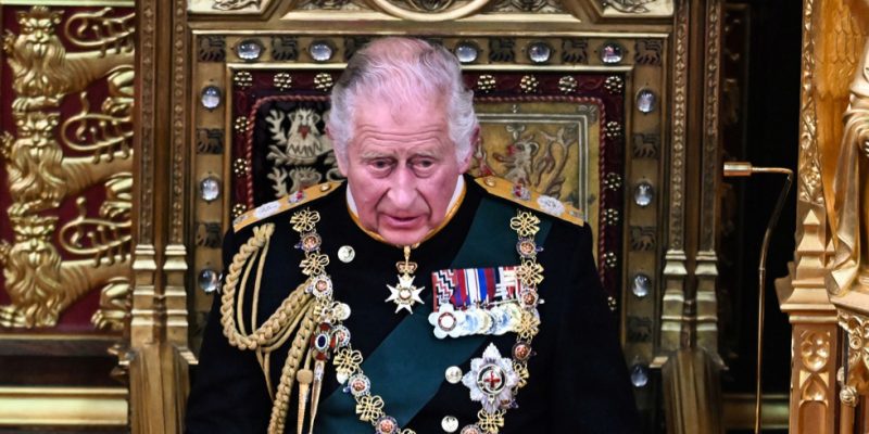 İngiltere Kralı 3. Charles'ın ilk Noel mesajı hayat pahalılığı