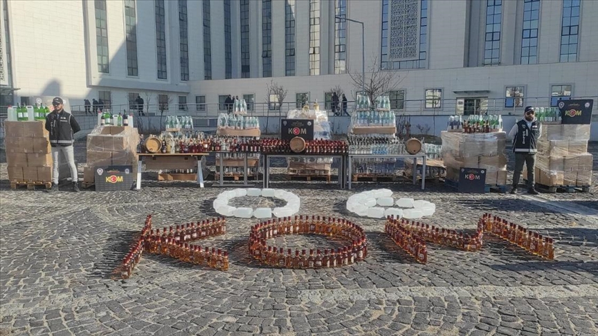 Ankara'da yılbaşı öncesi sahte içki operasyonu: 37 GÖZALTI