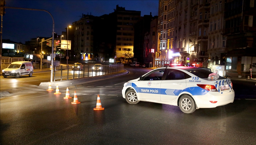 İstanbul'da yılbaşı tedbirleri kapsamında bazı caddeler trafiğe kapatılacak