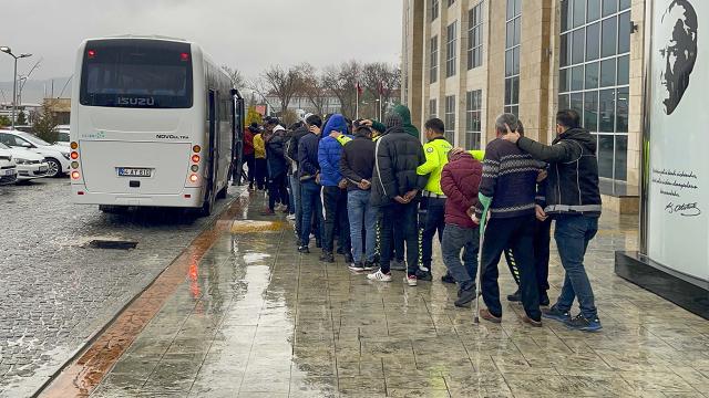 Uşak'ta 'Kökünü Kurutma Operasyonu'nda 7 kişi tutuklandı