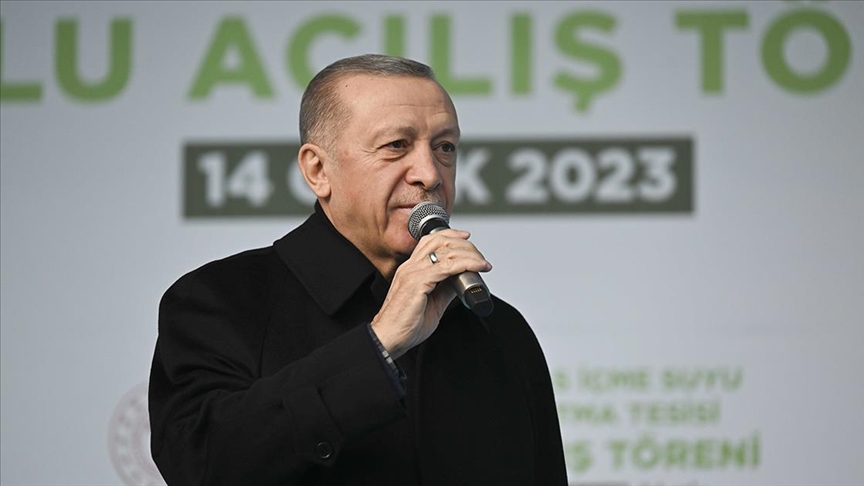 Erdoğan: Ordumuzun komutanlarıyla yaşadığımız sevince tahammül edemediklerini gördük