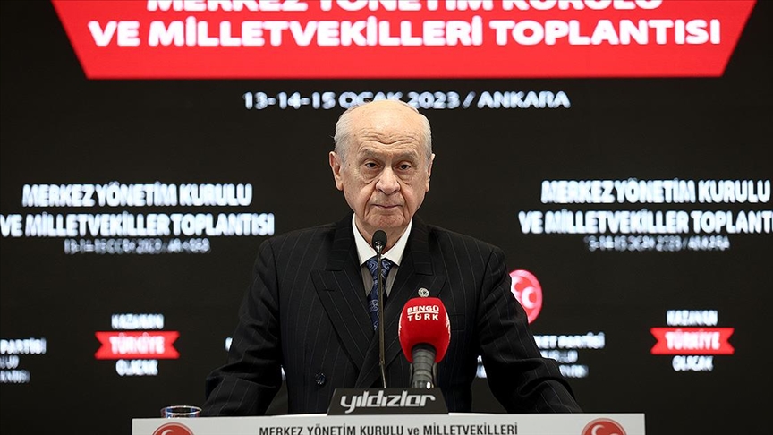 Bahçeli: Cumhurbaşkanımız Recep Tayyip Erdoğan'ın etrafında tek yumruk olalım