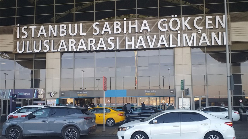 Sabiha Gökçen Havalimanı'nda yarınki uçuşlar yüzde 50 azaltıldı