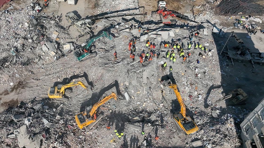 Türkiye'yi sarsan felakette sekizinci gün: Depremde can kaybı 29 bin 605