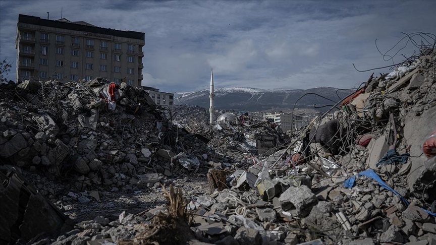 Kahramanmaraş'ta 10 cadde ve sokakta enkaz kaldırma çalışmaları yapılacak