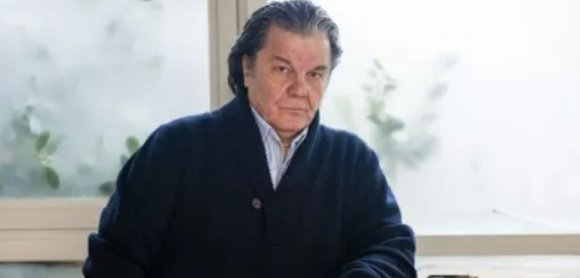 Devlet Tiyatroları emekli sanatçısı Kazım Akşar hayatını kaybetti!