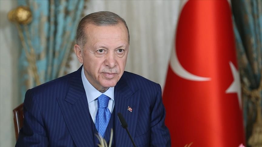 Erdoğan: Milli Şairimiz Mehmet Akif Ersoy ve Milli Mücadelemizin tüm kahramanlarını rahmetle yad ediyorum
