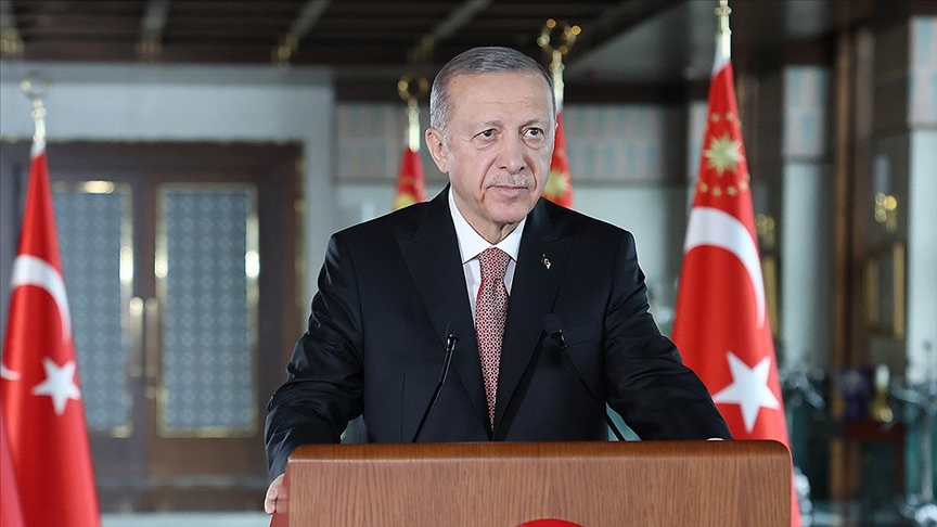 Erdoğan: Girişimcilerimizden imkanlarını depremzedelerimiz için seferber etmelerini bekliyoruz
