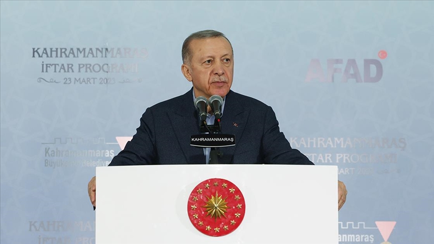 Cumhurbaşkanı Erdoğan: Deprem bölgesinde şehirlerimizi yeniden ayağa kaldırmadan bize durmak, dinlenmek yok