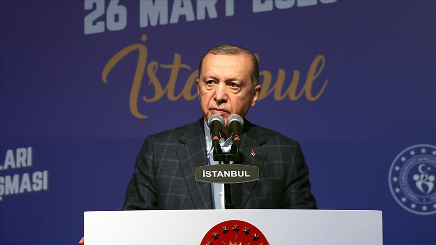 Erdoğan: Amacımız 1 yıl içinde altyapısıyla sosyal ve ticari birimleriyle deprem bölgesini ayağa kaldırmak
