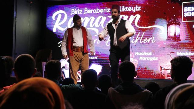 Ramazan gelenekleri "Mobil Sahne" ile yaşatılıyor