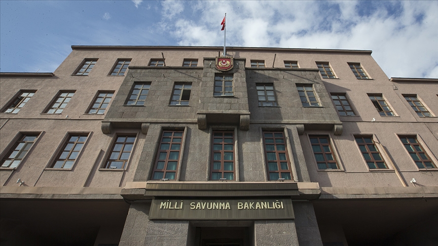 MSB'den PKK/YPG'lilerin Fransa Senatosu'nda ağırlanmasına tepki
