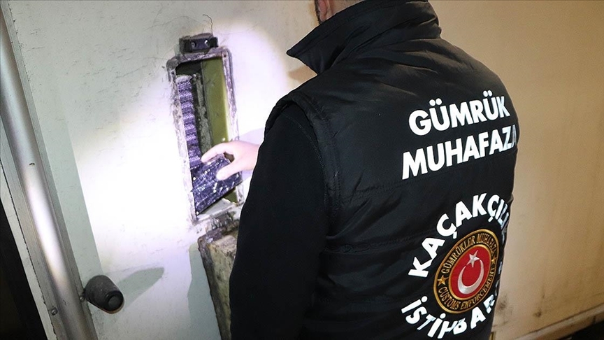 Gümrük Muhafaza, Tekirdağ'da yaklaşık 91 ton tehlikeli atığın Türkiye'ye girişini engelledi