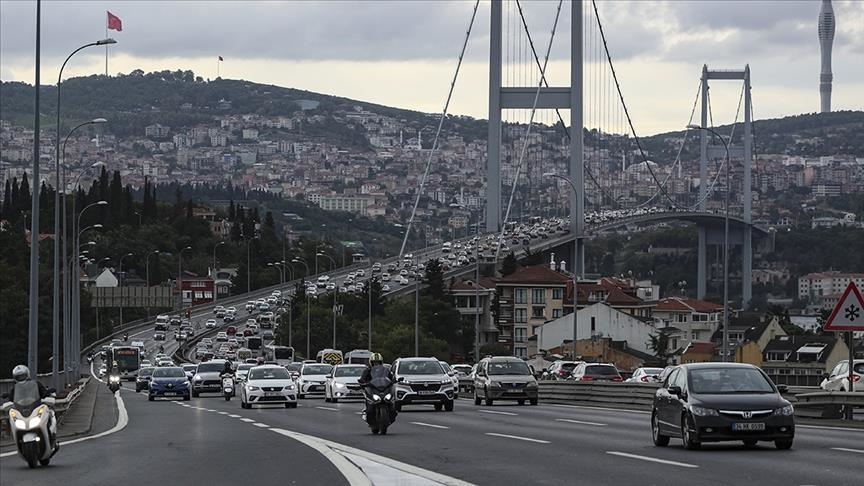 İstanbul'da yarın bazı yollar trafiğe kapatılacak!