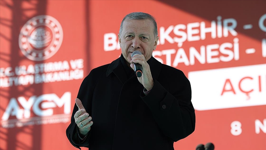Erdoğan: Başakşehir-Kayaşehir metro hattıyla ulaşım daha hızlı, ekonomik ve güvenli olacak