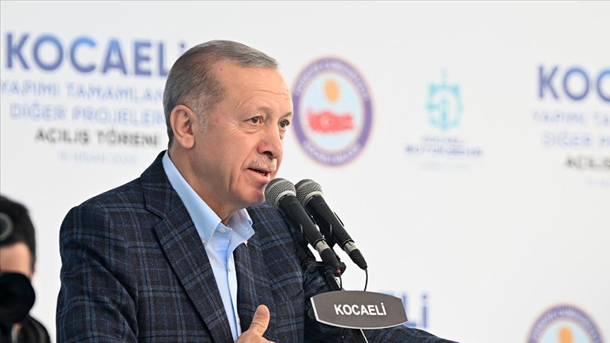 Erdoğan: Türkiye'yi sağlık alanında küresel bir cazibe merkezi haline dönüştürmekte kararlıyız