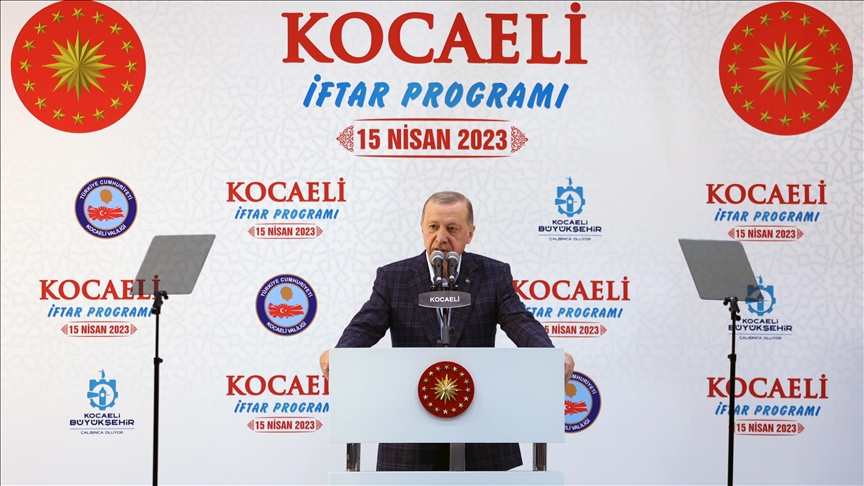 Erdoğan: Deprem bölgesinde inşa süreci başlayan konut ve köy evi sayısı 100 bini buldu