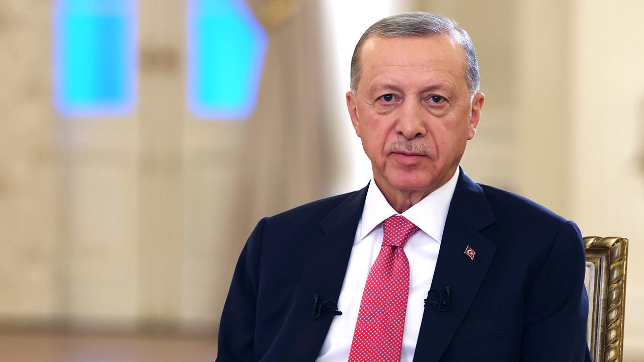 Cumhurbaşkanı Erdoğan'dan Galatasaray'a tebrik mesajı