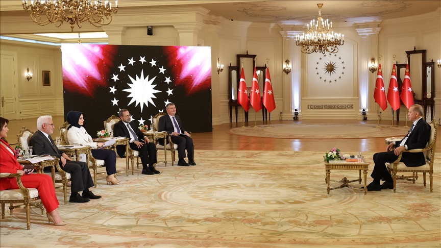 Cumhurbaşkanı Erdoğan: 14 Mayıs'ta ülkemizin küresel bir oyun kurucu mu figüran mı olacağının seçimi yapılacak
