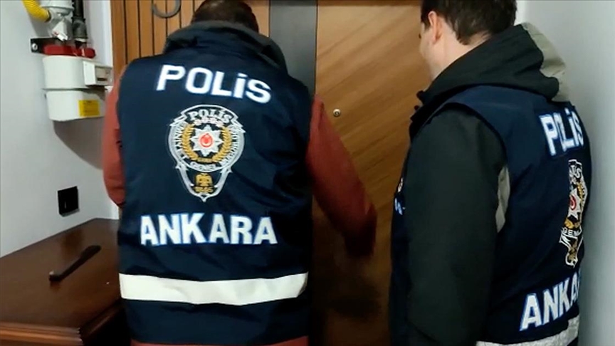 Yasa dışı göç yolculuğunun Ankara ayağına operasyon