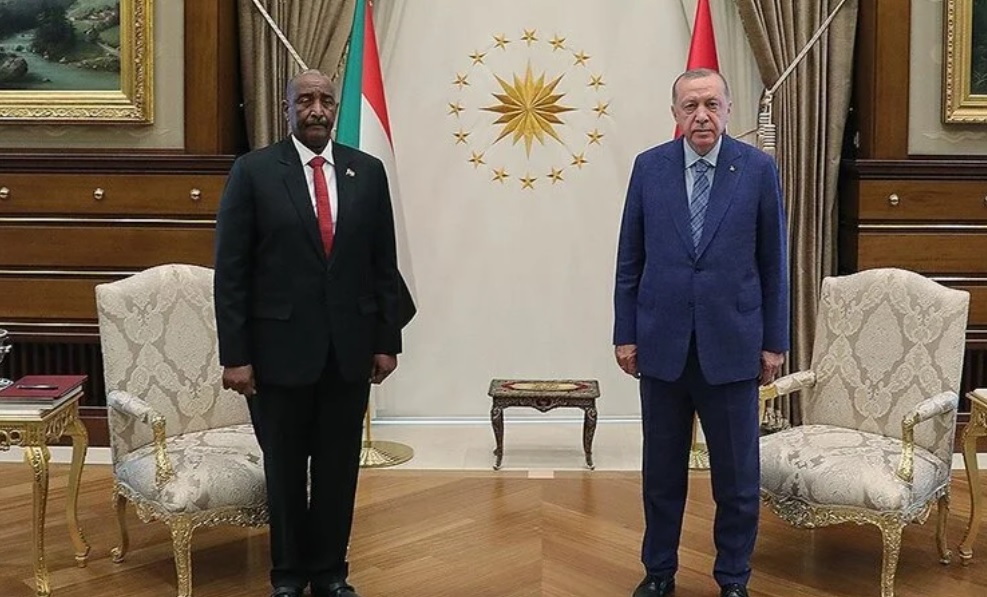 Erdoğan, Sudan Egemenlik Konseyi Başkanı Burhan ile telefonda görüştü