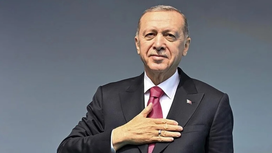Cumhurbaşkanı Erdoğan'dan "21 yıldır mücadele ettiğimiz kirli senaryolar" paylaşımı