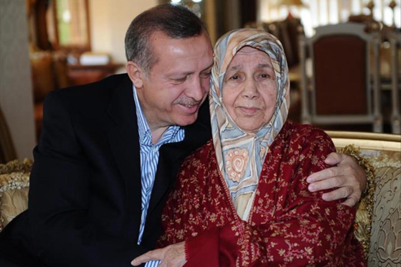 Cumhurbaşkanı Erdoğan'dan "Anneler Günü" paylaşımı