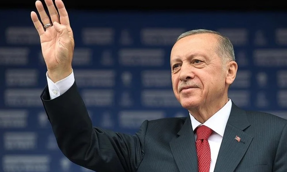 Erdoğan: Allah'ın izniyle 28 Mayıs'ı Türkiye Yüzyılı'nın müjdecisi haline getireceğiz