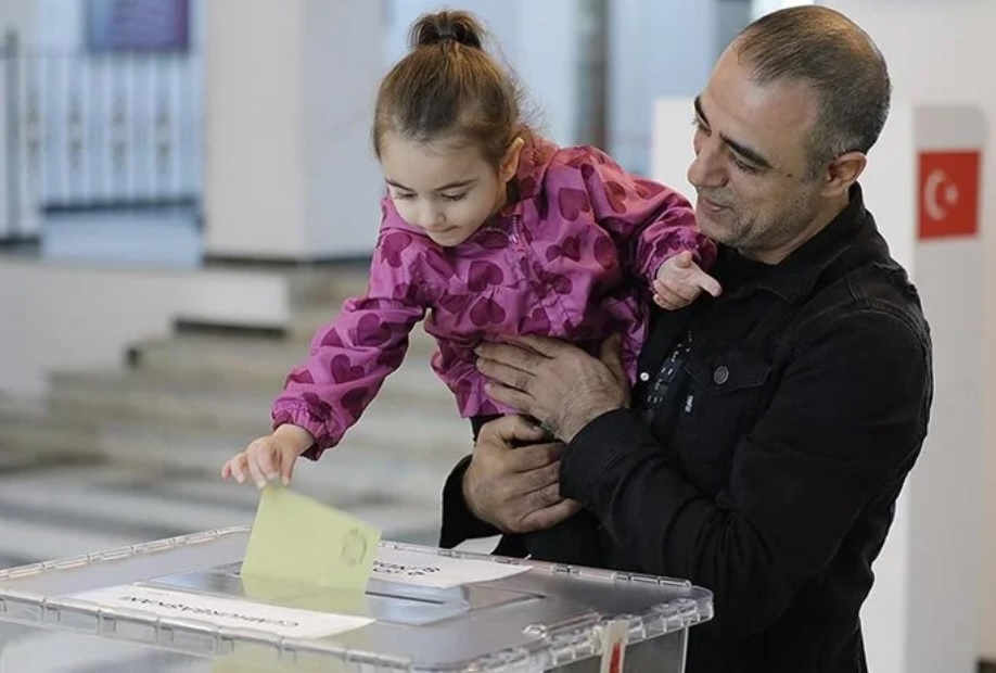 Cumhurbaşkanı Seçimi ikinci turu için yurt dışı ve gümrüklerde 1 milyon 153 bin 842 seçmen oy kullandı