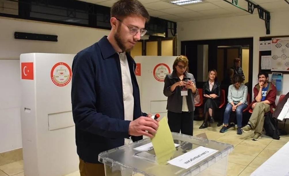 Yurt dışı temsilciliklerde oy verme işlemleri bugün sona erecek