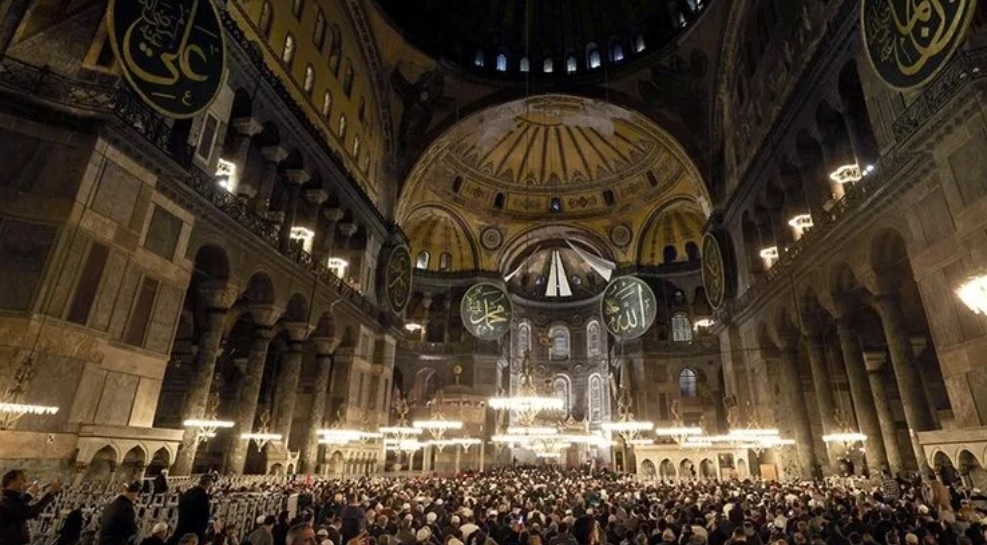 Ayasofya Camisi'nde İstanbul'un fethi programı düzenlendi