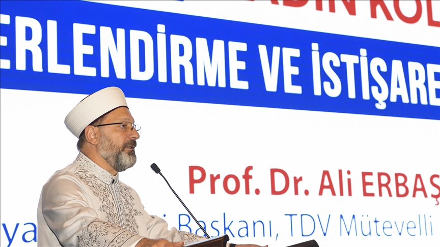 Erbaş: Sahih bir inanca ve güzel ahlaka sahip nesillerin yetişmesi için gayret gösteriyoruz