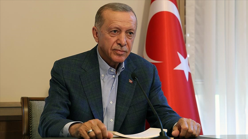 Erdoğan: (İsveç'te Kur'an-ı Kerim yakılması) Türkiye olarak, tahrik ve tehdit siyasetine boyun eğmeyeceğiz