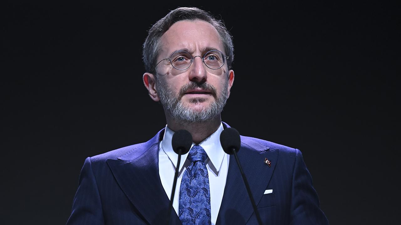 Fahrettin Altun, Fransa'da AZTV çalışanlarına yönelik saldırıyı kınadı