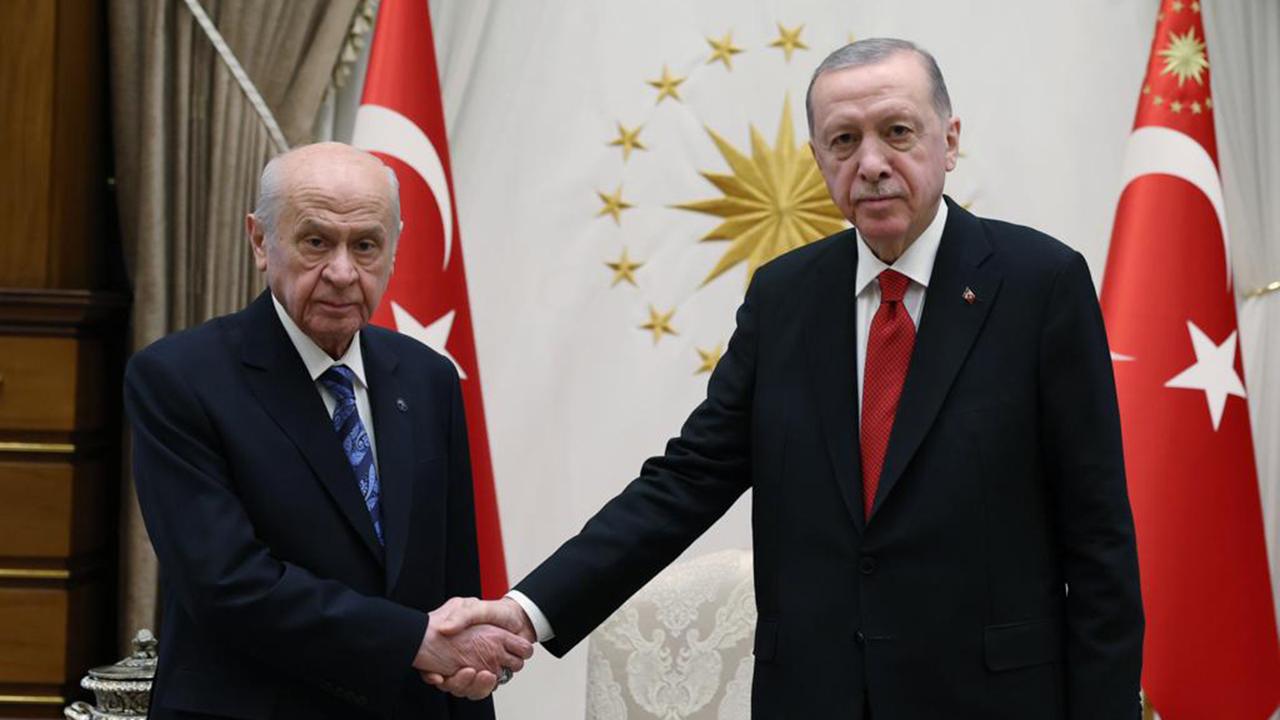 Cumhurbaşkanı Erdoğan, MHP Genel Başkanı Bahçeli'yi kabul etti