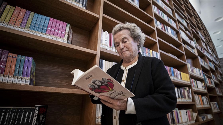 Türk Edebiyatı'nın "Mona Roza"sı 70 yıl sonra sessizliğini AA'ya bozdu