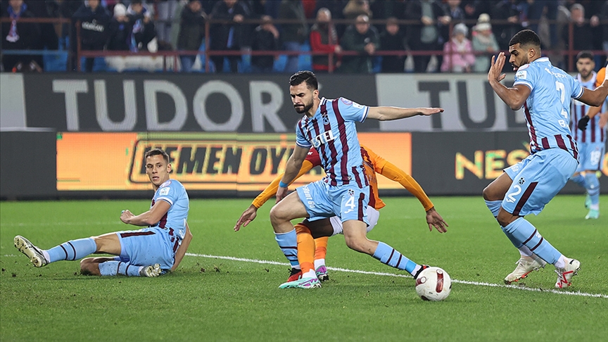 Trabzonspor, Çaykur Rizespor'a konuk olacak!