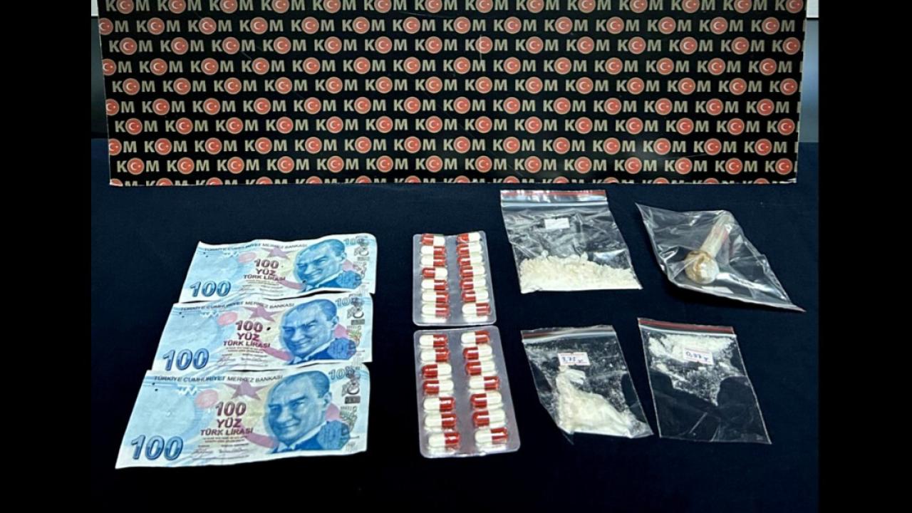 Kastamonu'da uyuşturucu operasyonları: 5 Gözaltı